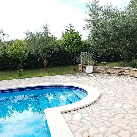 Noela Apartment